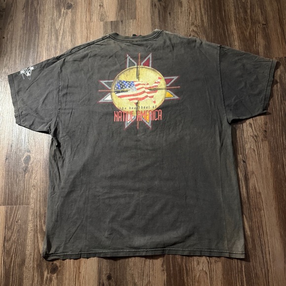 Native Threads T-Shirt XXL Vintage USA Flag Native America Graphic Tee - Picture 2 of 7